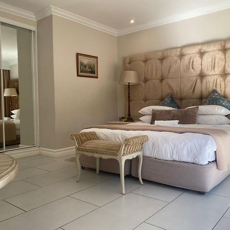 Summerview Boutique Hotel & Conference Йоханесбург Екстериор снимка